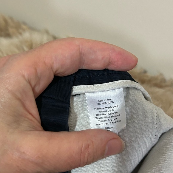 Talbots brand Navy shorts - Picture 5 of 7